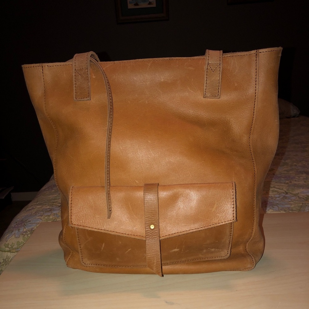 Joanna’s Gaines Favorite Leather Traveler Tote